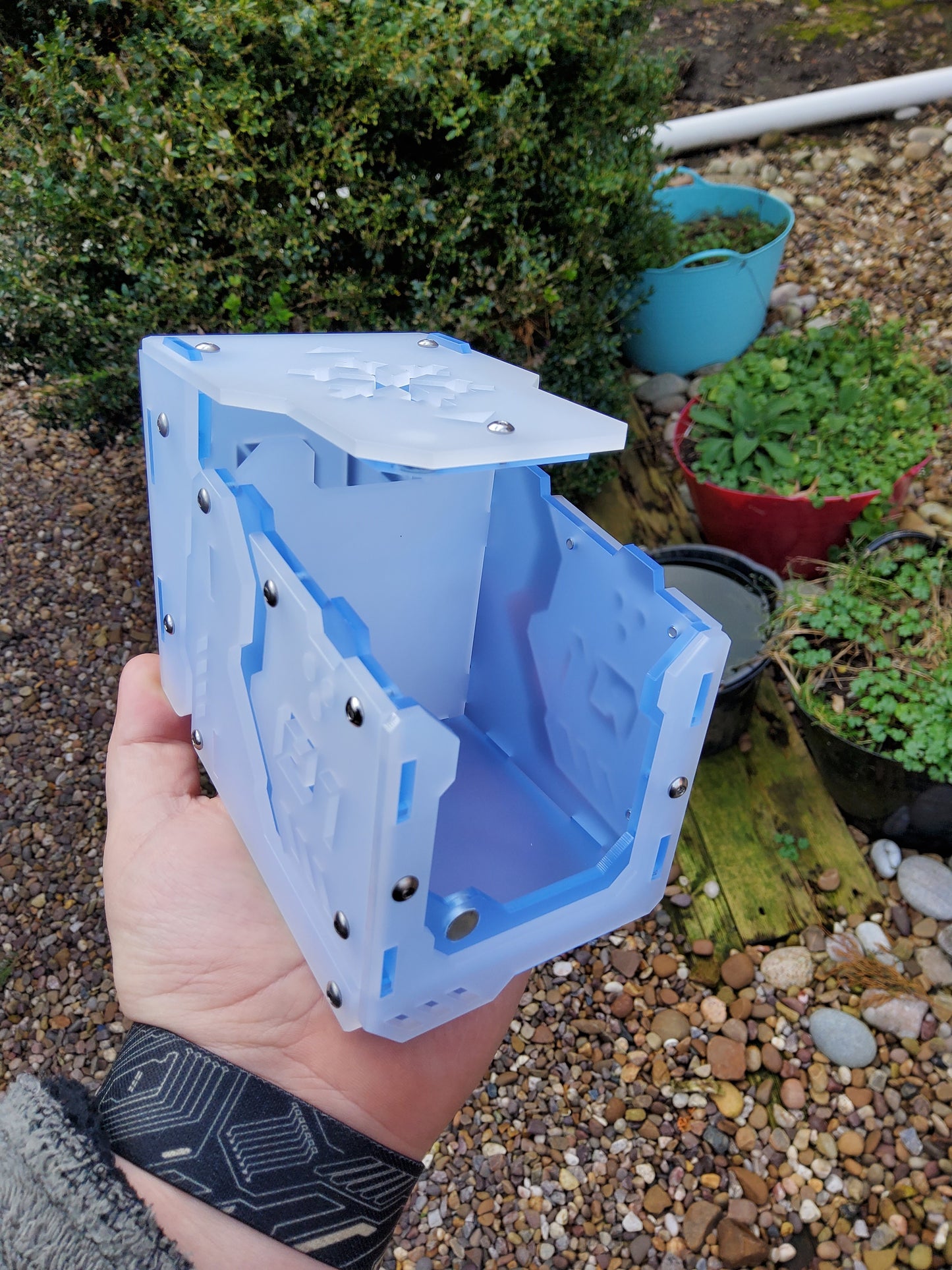 FROSTBITE -ver.frost-  100 card Mtg commander deck box *double hinge*