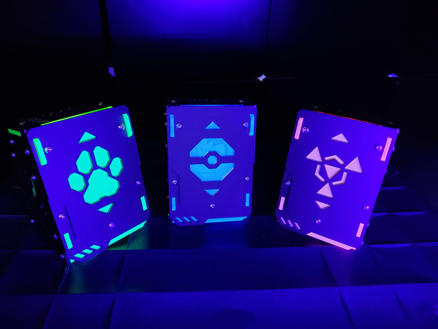 CYBERTHRONE 60 card deck box