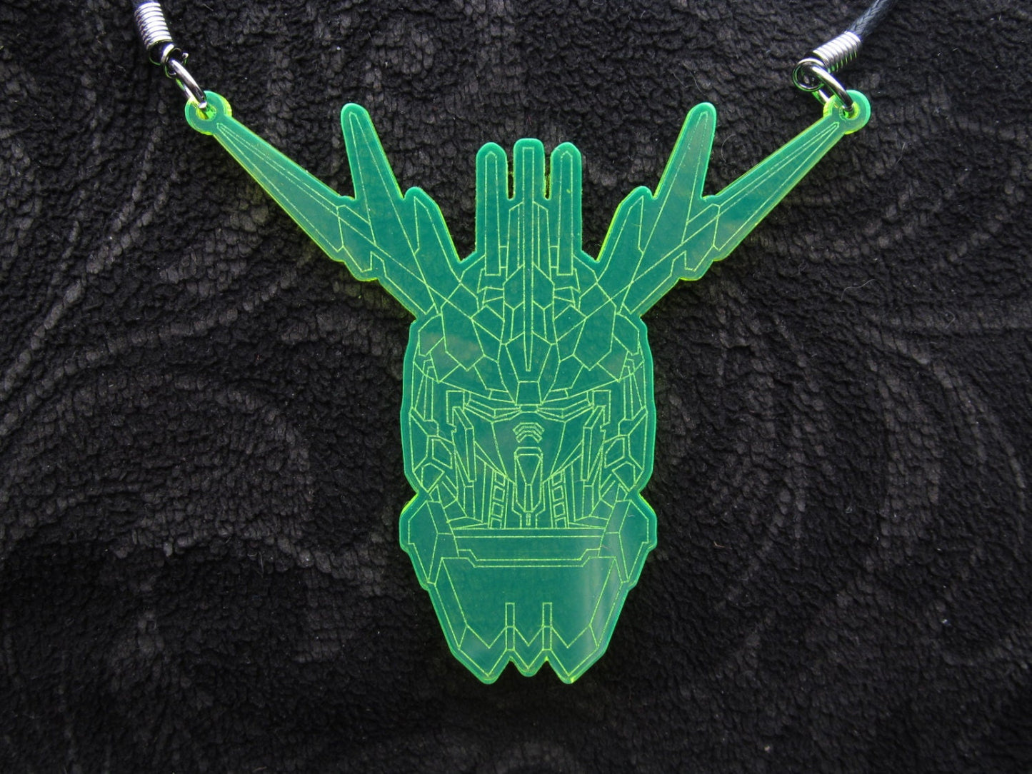 Banshee Gundam RX-0 necklace laser cut/engraved