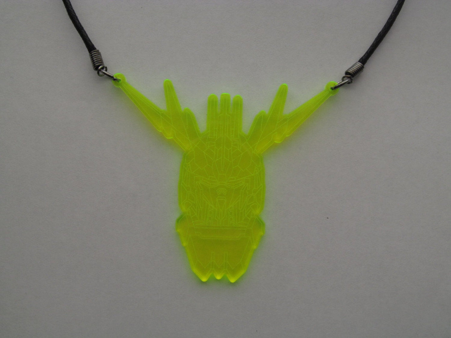 Banshee Gundam RX-0 necklace laser cut/engraved